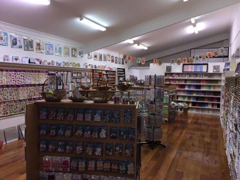 Alice In Paperland - Internet Find 3