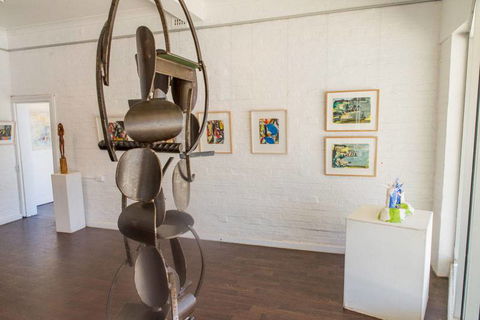 Walcha Gallery Of Art - Internet Find 1