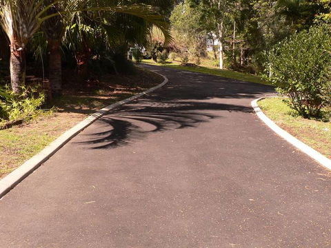 Asphalt & Base Construction - Internet Find 0