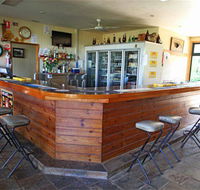 Garradunga Hotel - Internet Find