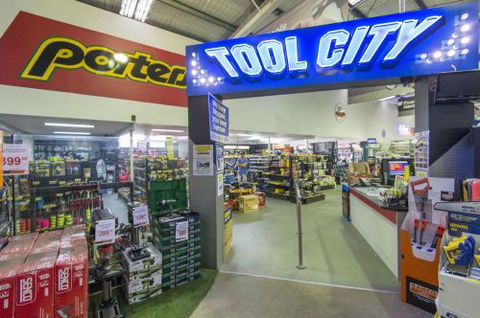 Porters Mitre 10 Mackay City - Internet Find 2