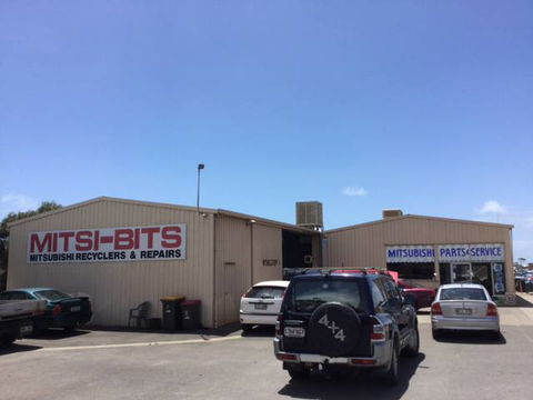 Mitsi-Bits Auto Recyclers - Internet Find 4