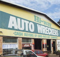 Hi-Way Auto Wreckers - Internet Find