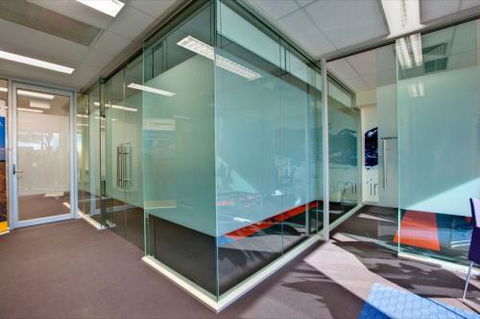 B & N Glass & Aluminium Pty Ltd - Internet Find 2