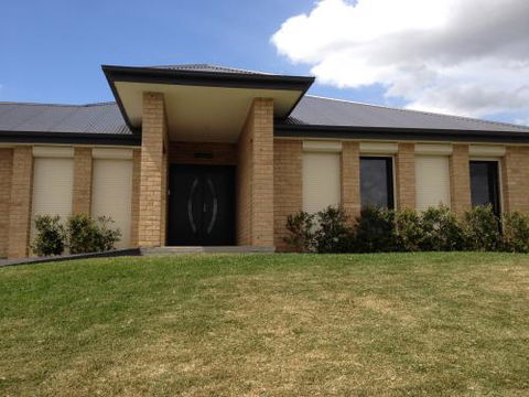 Windsor Blinds Awnings Shutters - Internet Find 1