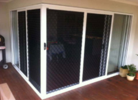 Summerland Screens & Awnings - Internet Find 3
