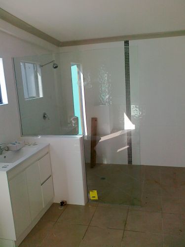 Yeppoon Glass–Aluminium - Internet Find 3