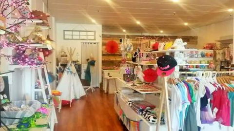 Baby & Kids Boutique - Cool Stuff 4 Kids - Internet Find 0