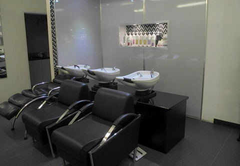 Avant Garde Hair Creations - Internet Find 2