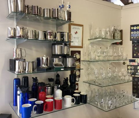 Jimani Trophies & Engraving - Internet Find 3