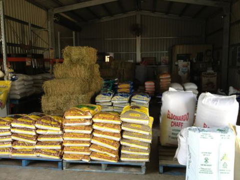 Hoof & Horn Produce & Saddlery - Internet Find 1