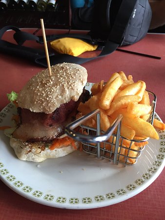 Lyrebird Cafe - Internet Find 0