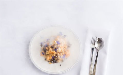 The Peak Restaurant At Spicers Peak Lodge - Internet Find 11