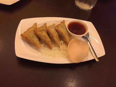 Simon King Chinese Restaurant - Internet Find 0
