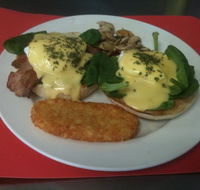 Elaine's on Gordon Cafe - Internet Find