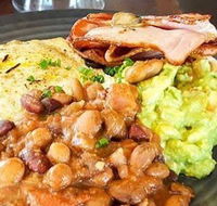 BSKT Cafe - Internet Find