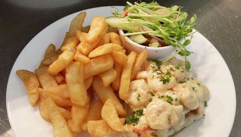 Nicholsons Bar And Grill - Internet Find 1