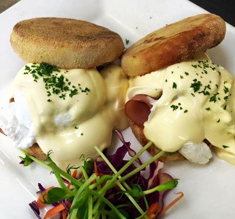 Nicholsons Bar And Grill - Internet Find 8