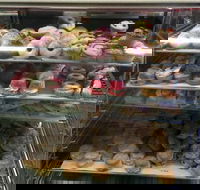 Albion Park Cake Shop - Internet Find