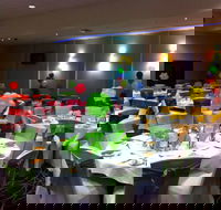 Hinkler Parties - Internet Find