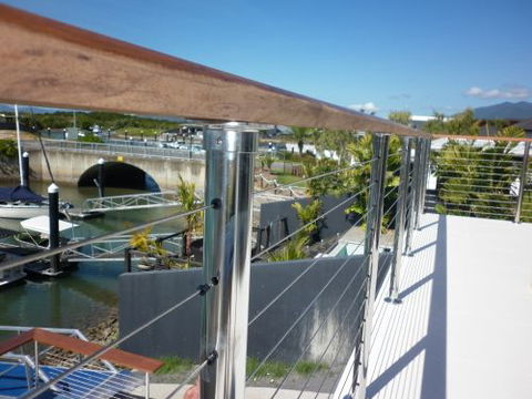 Cairns Fencing - Internet Find 1