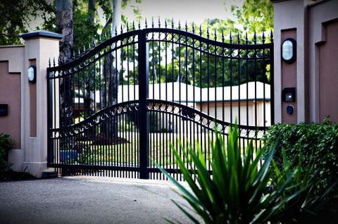 Cairns Fencing - Internet Find 2