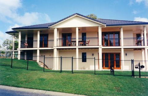 City Gates Fencing & Powdercoating - Internet Find 0