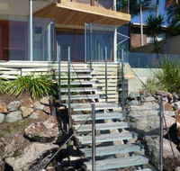 Noosa Glass - Internet Find