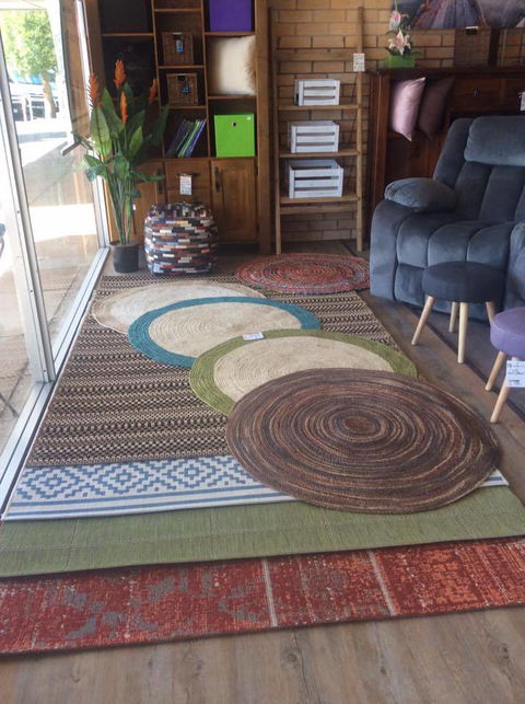 Gayndah Furnishers & Floors - Internet Find 3