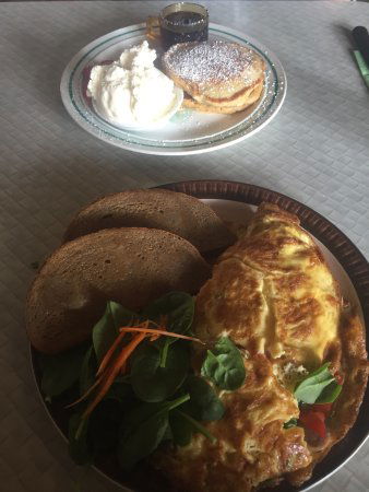 Cafe Komodo - Internet Find 0