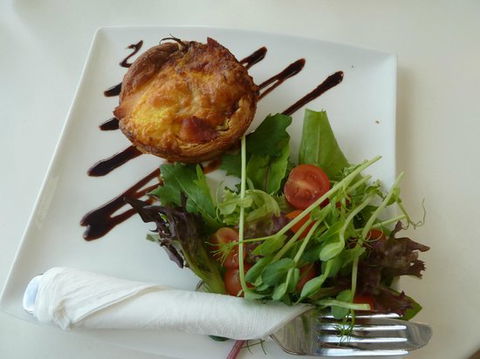 Frederick's Cafe - Internet Find 0
