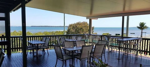 Waters Edge Bistro - Internet Find 3