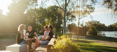 Pondok Bamboe Koening Indonesian Noodle Restaurant - Internet Find 2