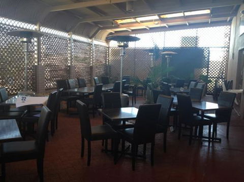Albany's Indian Tandoori Restaurant - Internet Find 0