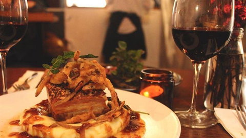 Harry's Grill - Internet Find 16