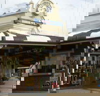 Post Office Hotel - Internet Find