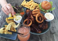 Business in Caves Beach NSW Internet Find Internet Find