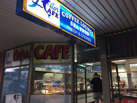New Astor Cafe - Internet Find 0