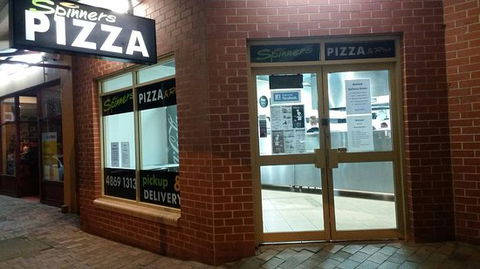 Spinners Pizza - Internet Find 0