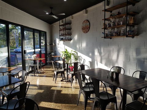 Tweed Coffee House - Internet Find 0