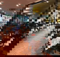 Carmichaels Restaurant - Internet Find