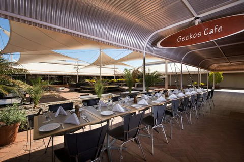 Gecko's Cafe - Internet Find 0