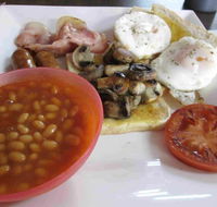 Molly's Great Food Cafe - Internet Find