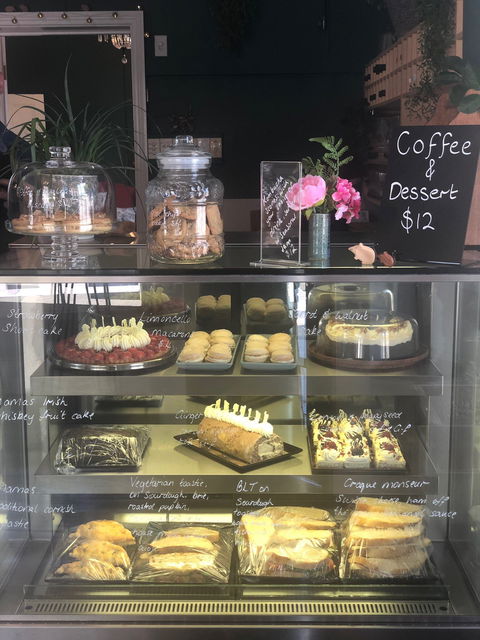 The Green Door Cafe-Restaurant-Apothecary - Internet Find 12