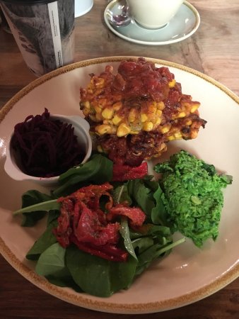 The Hairy Giraffe Cafe - Internet Find 0