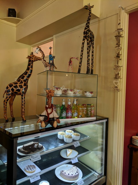The Hairy Giraffe Cafe - Internet Find 3