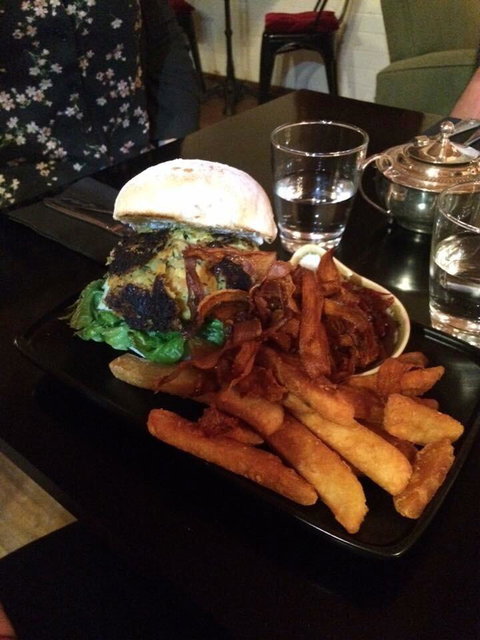 The Hairy Giraffe Cafe - Internet Find 5