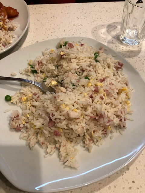 Yummy Inn - Internet Find 1