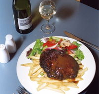 Bridge Hotel Bistro - Internet Find