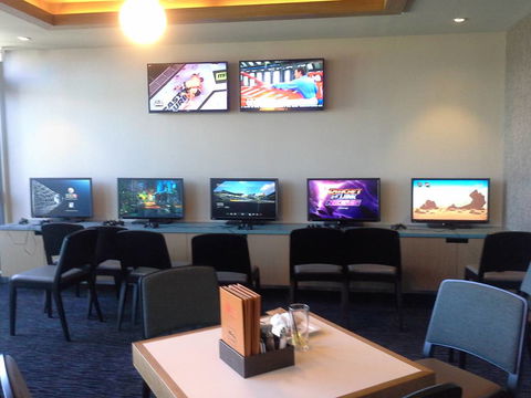 Red Sands Bar & Grill - Internet Find 2